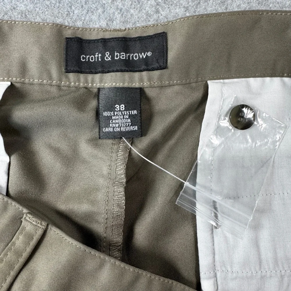 Croft & Barrow Golf Shorts Mens 38 Khaki NEW Microfiber Pleated CBS5110